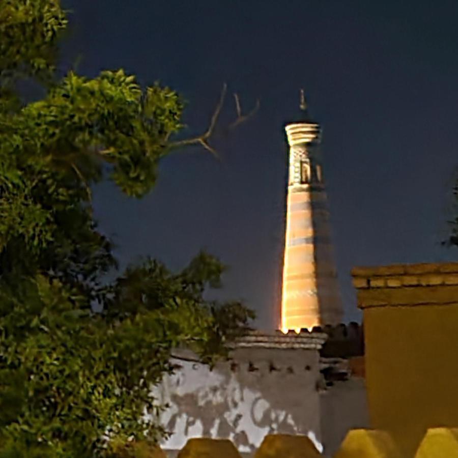 Shahriston - Hotel Khiva ภายนอก รูปภาพ
